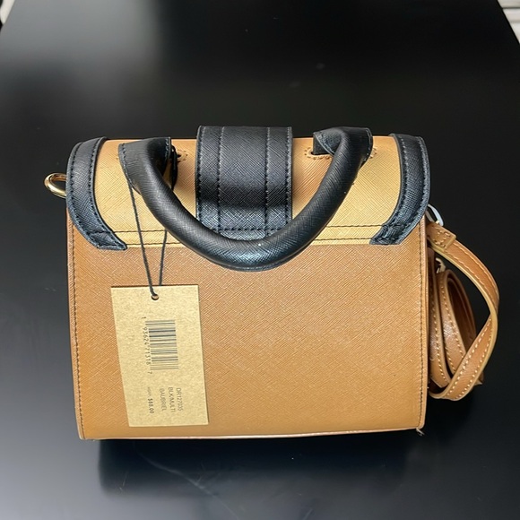 Purse - Picture 3 of 6